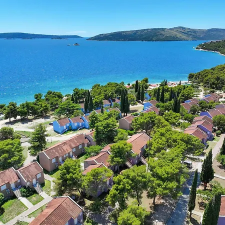 Medena In Seget Donji, With Pools * Trogir